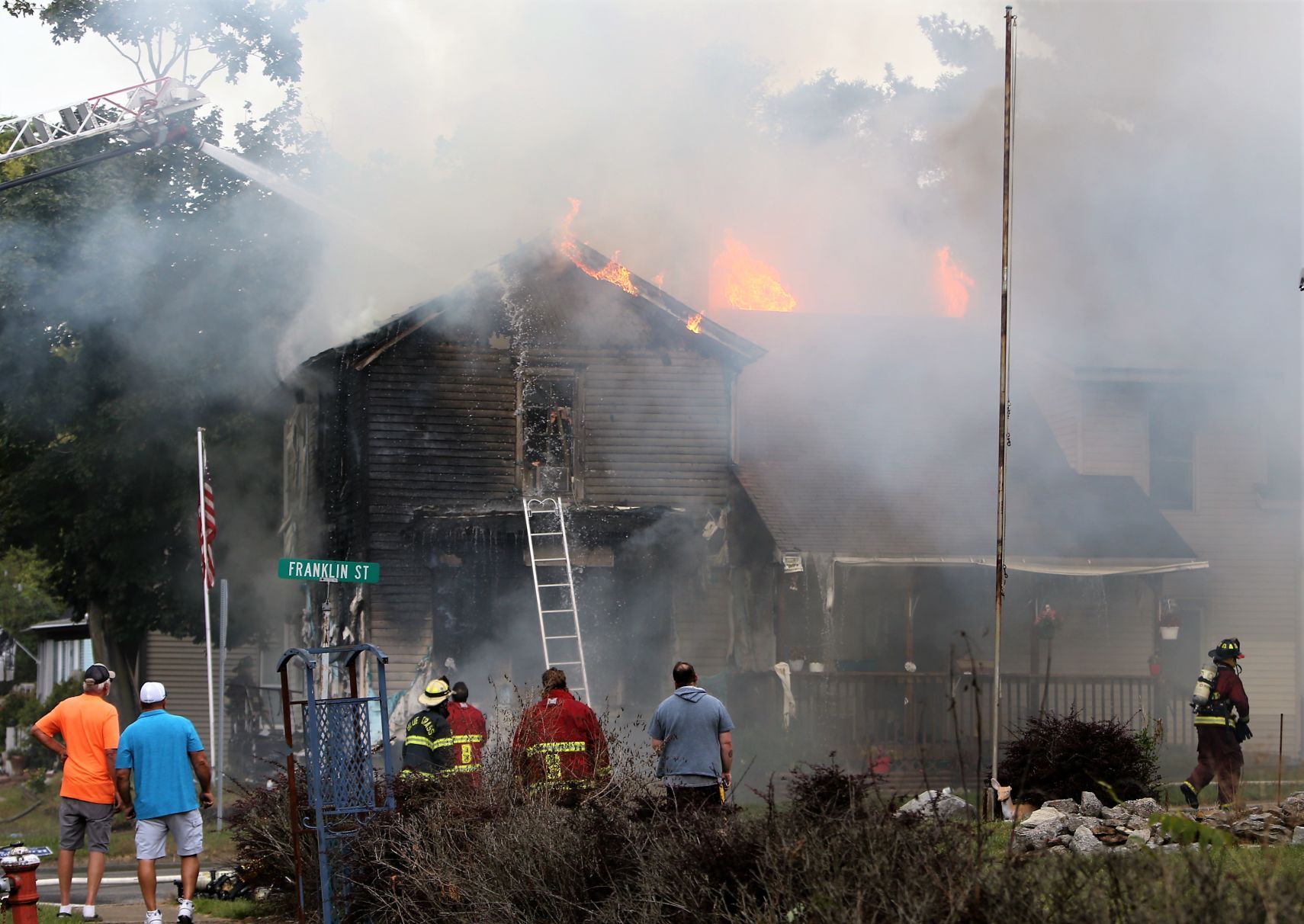 Buffalo house fire 1